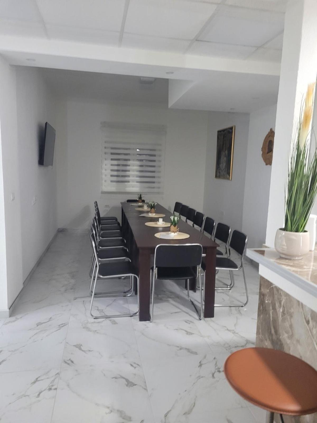Vila Safir 洛兹尼察 外观 照片